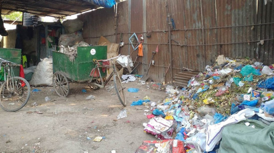 सिंहदरबारको फोहोरसम्बन्धी रिट हेर्न नभ्याइनेमा, सरकारले आफैं थाल्यो उठाउन